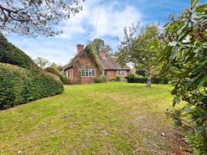 Photo 22- click for photo gallery